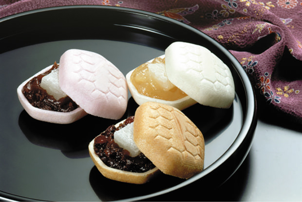 蔵六餅 150円(1個)