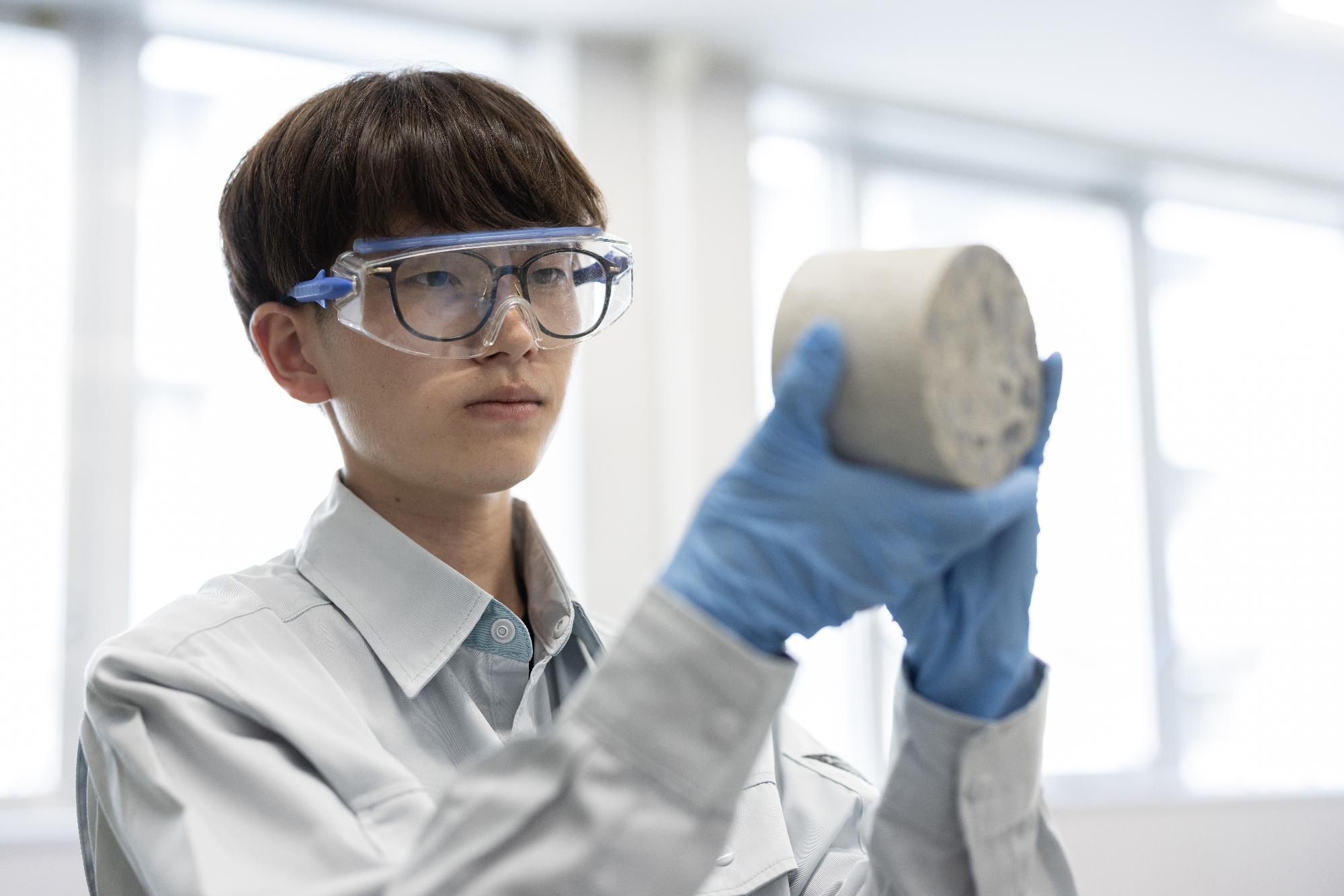 セメント・コンクリート試験事業